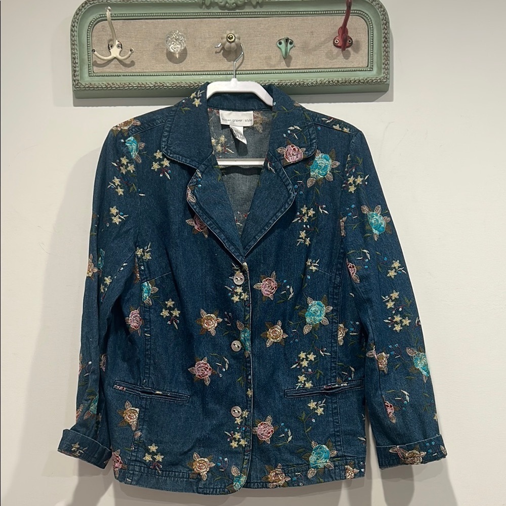 Vintage Susan graver embroidered boho Floral blue Denim Jacket women’s large